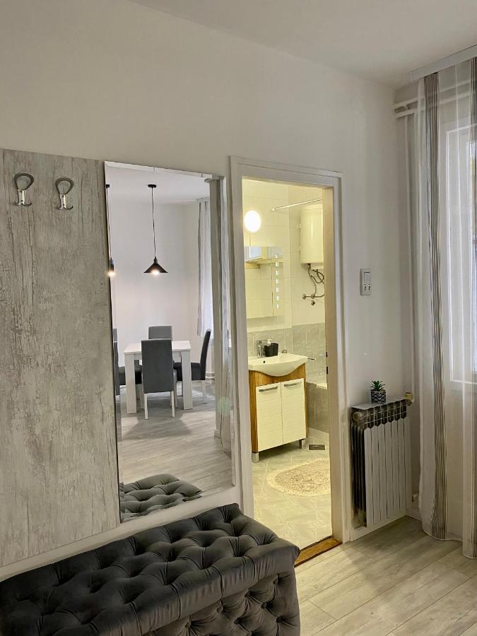 Appartement Grand Royal à Belgrade Extérieur photo